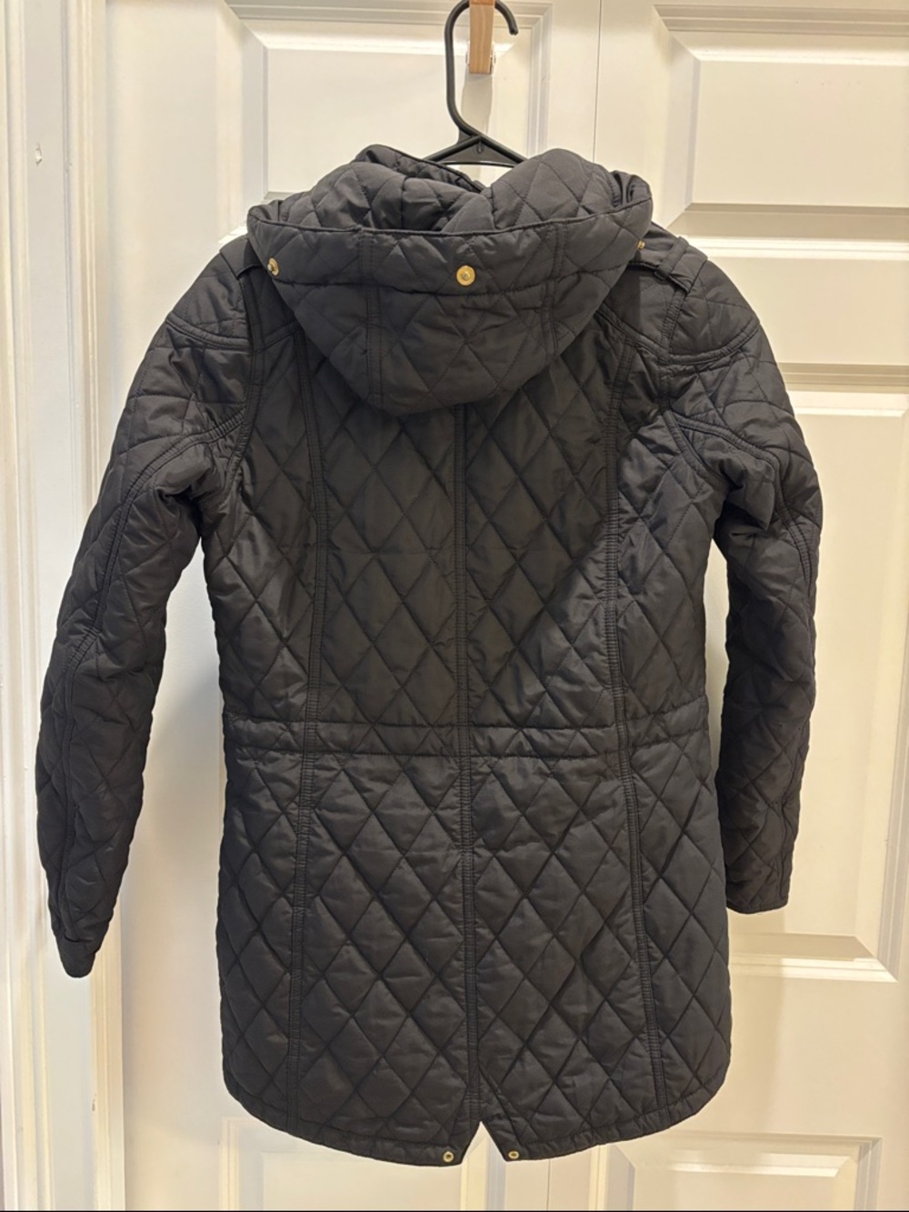 Barbour Black Quilted Hooded Puffer Jacket - Picture 7 of 9